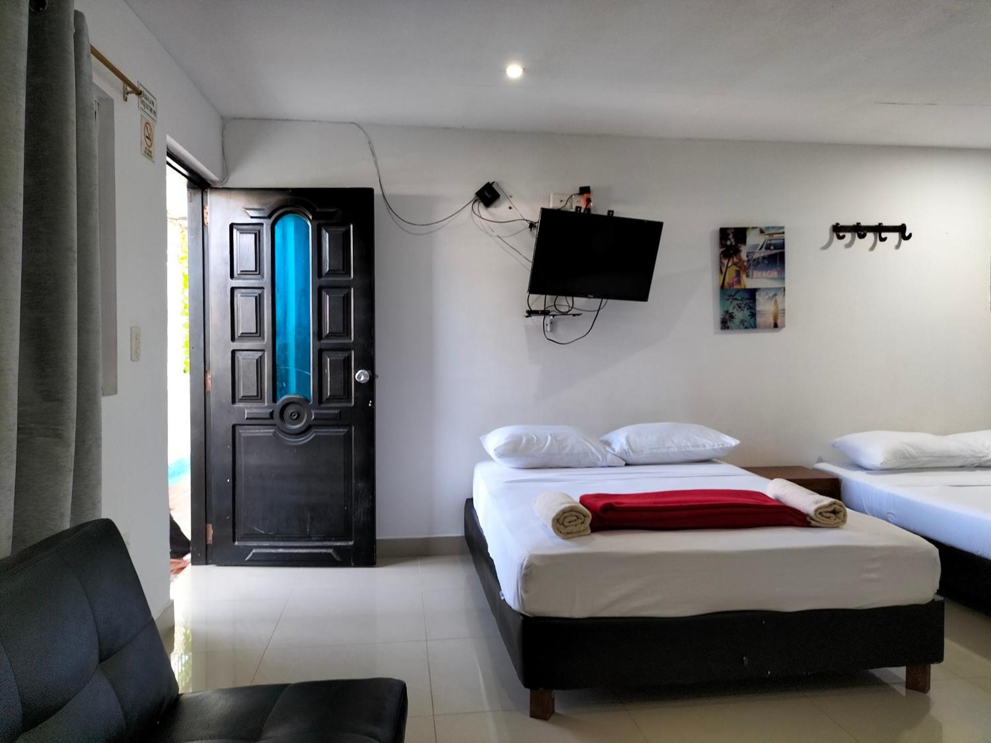 Posada Miss Joyce House ซานอันเดรส ภายนอก รูปภาพ