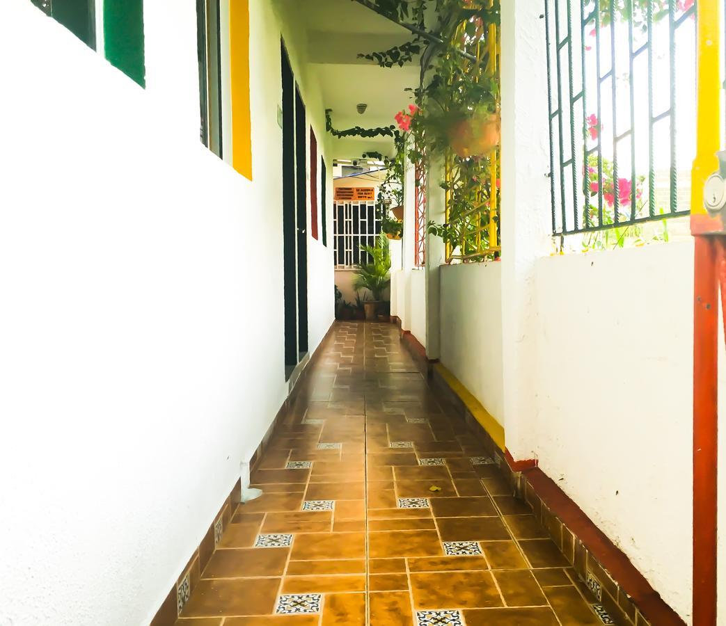 Posada Miss Joyce House ซานอันเดรส ภายนอก รูปภาพ